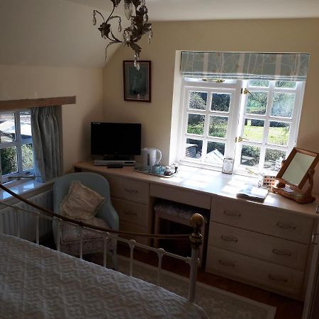 Court Barn Cottage B&B Burwash Экстерьер фото